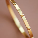 18k Studded Bangle
